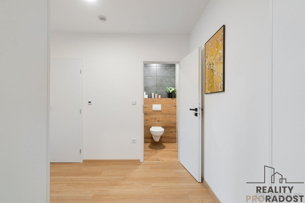 Prodej bytu 6+kk + 2 parkovací stání v Třebíči, byt 6+kk Tře - 8