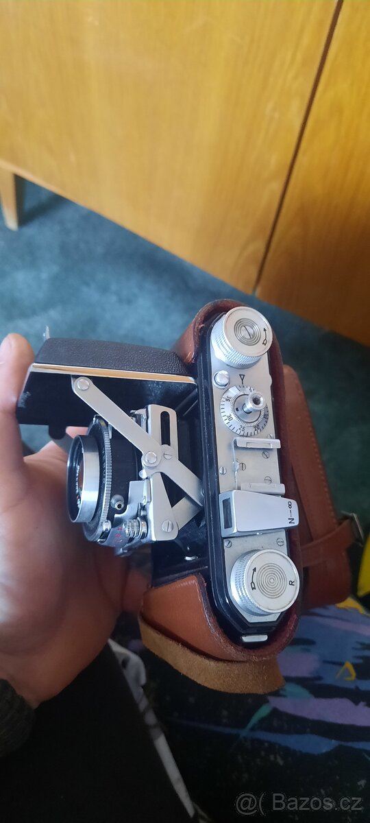 Staré fotoaparáty - 8