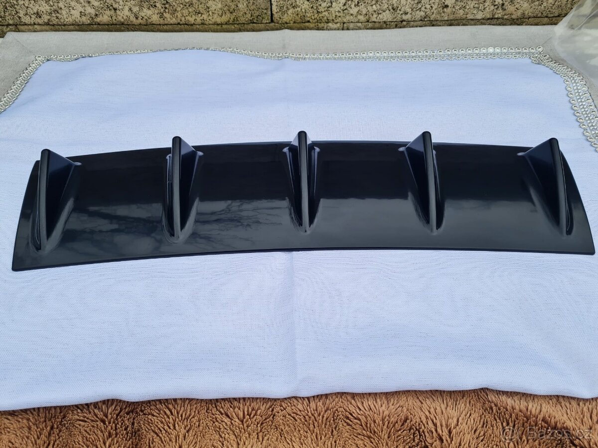 Spojler zadného nárazníka difúzorové plutvy žralocie plutvy - 8