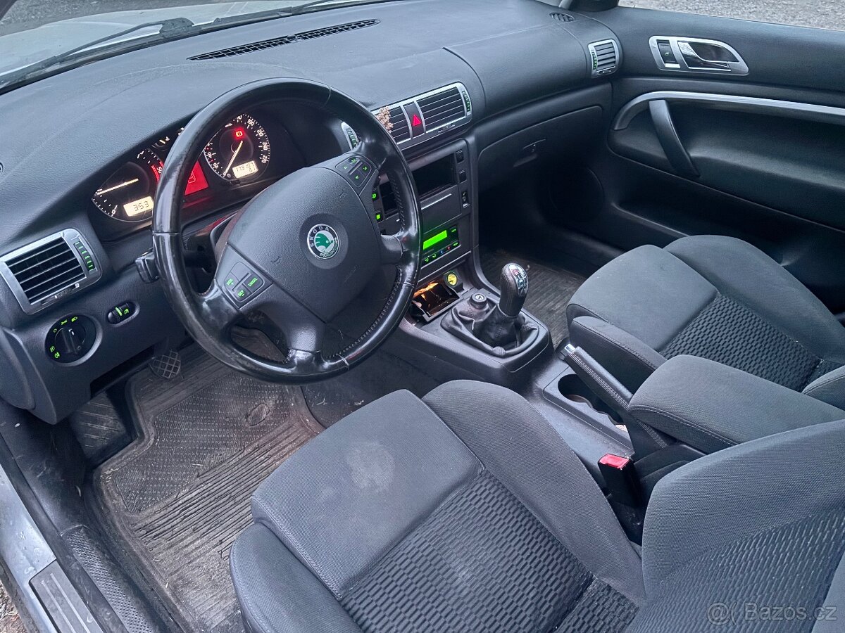 Škoda superb 2.0tdi 103kw díly z vozu ihned - 8