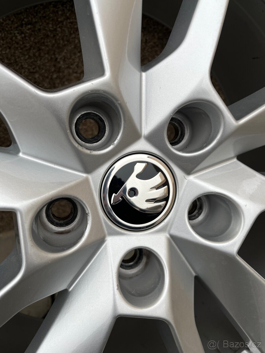 Alu kola Trius Škoda Octavia 3 + Matador MP93 Nordicca - 8