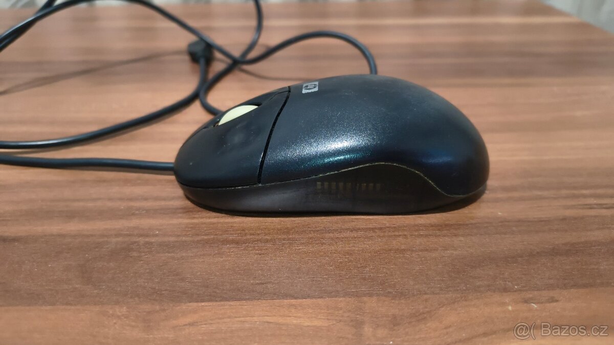 Prodej klávesnice s myší Genius - 8