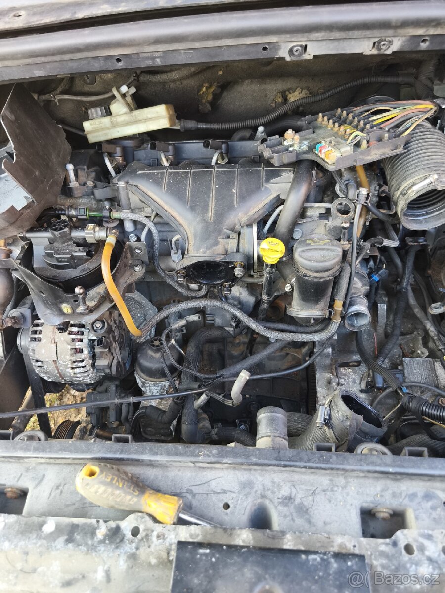 Citroen C4 grand Picasso - 8