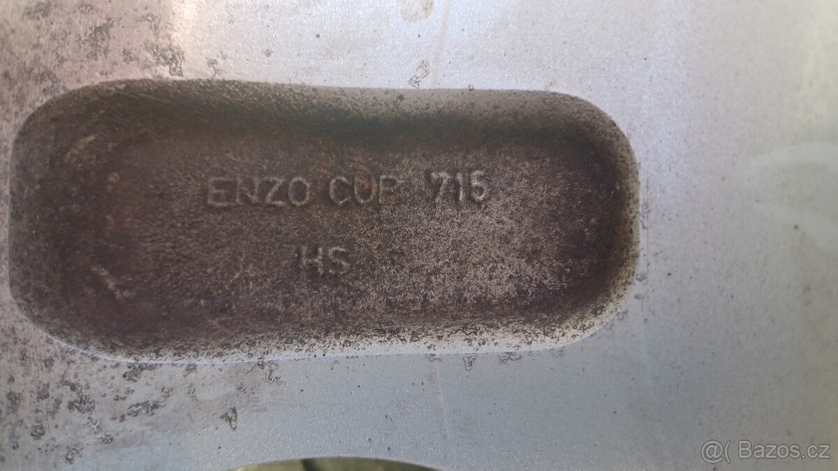 Alu kola 4x100 r15 ET 35 - 8