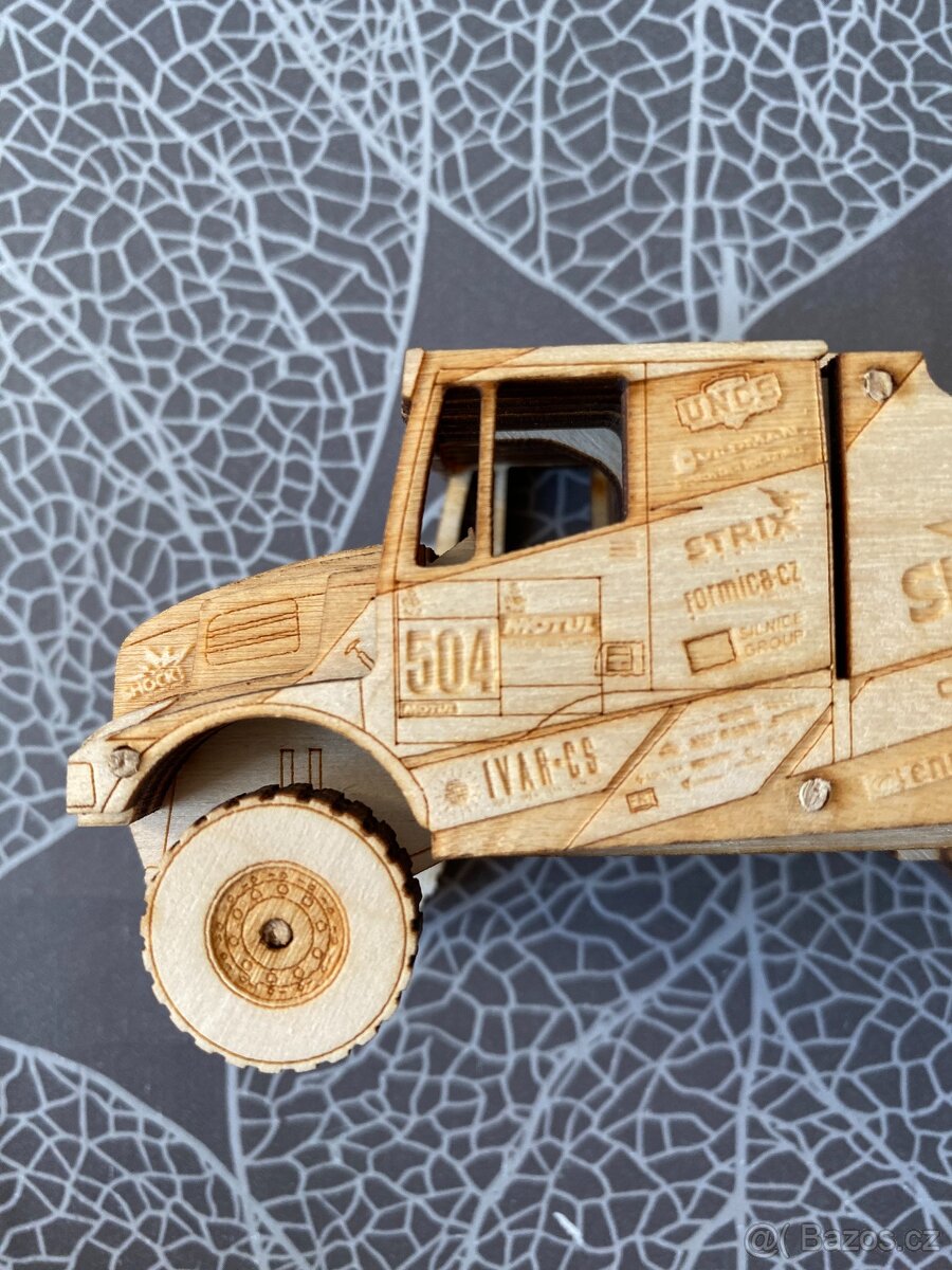 Nový dřevěný model Iveco "Karel" - Dakar, Macík jr. - 8