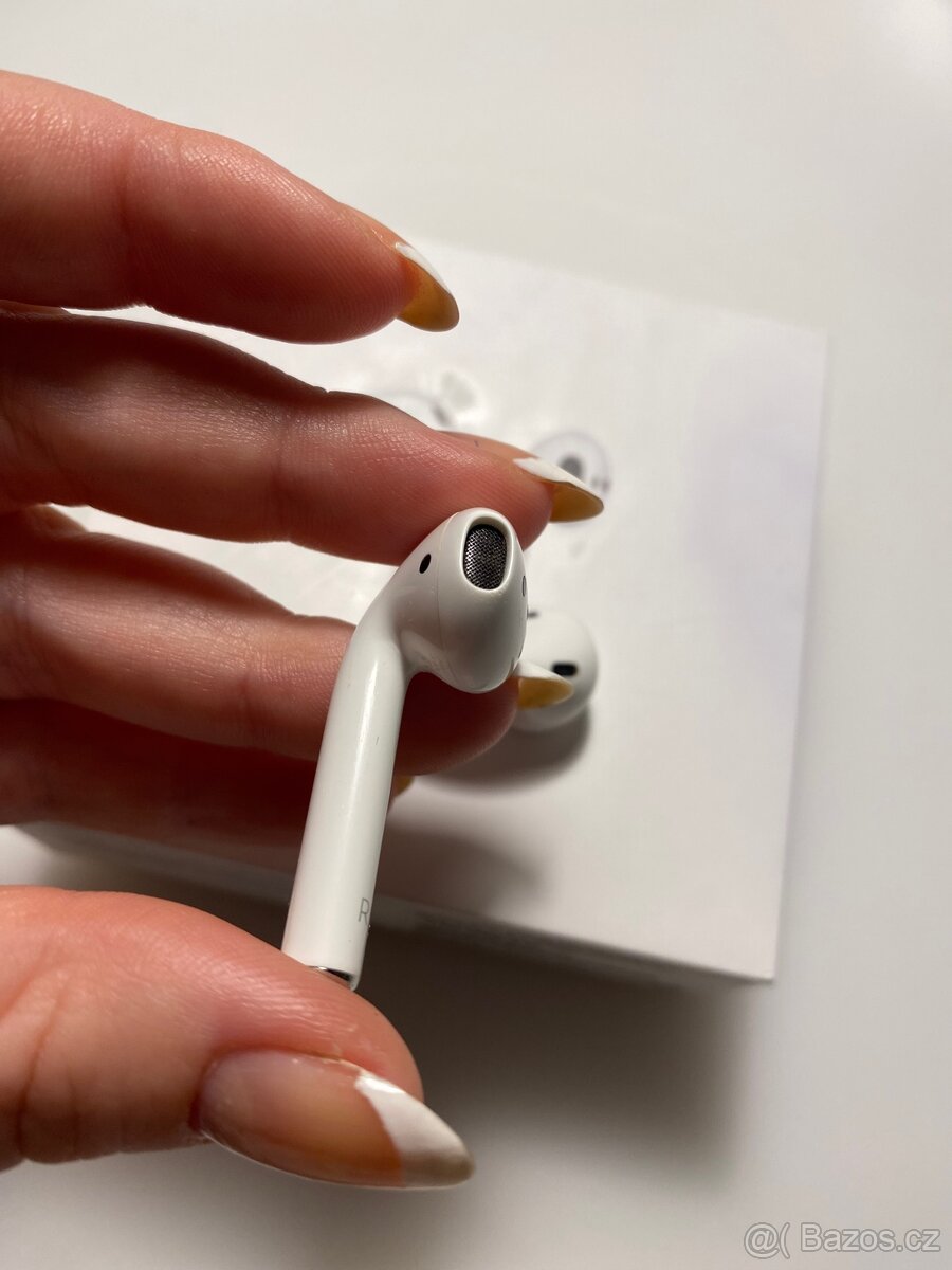 Airpods 2 - 8