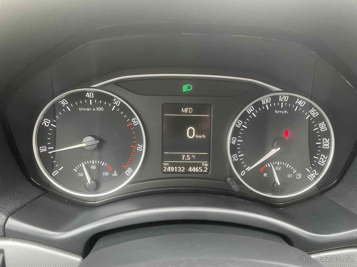 Škoda Octavia 1.8 TSI - 8