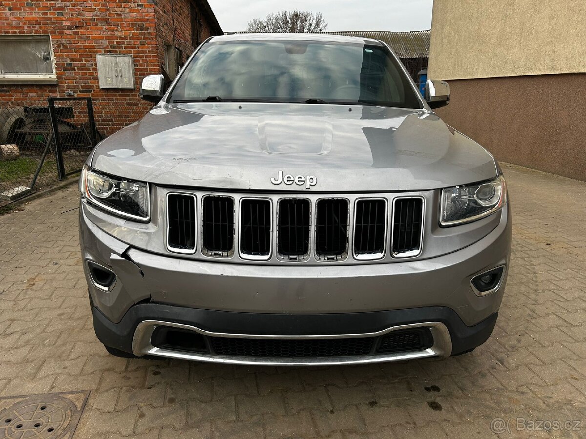 Jeep grand Cherokee WK2 3.6 - 8