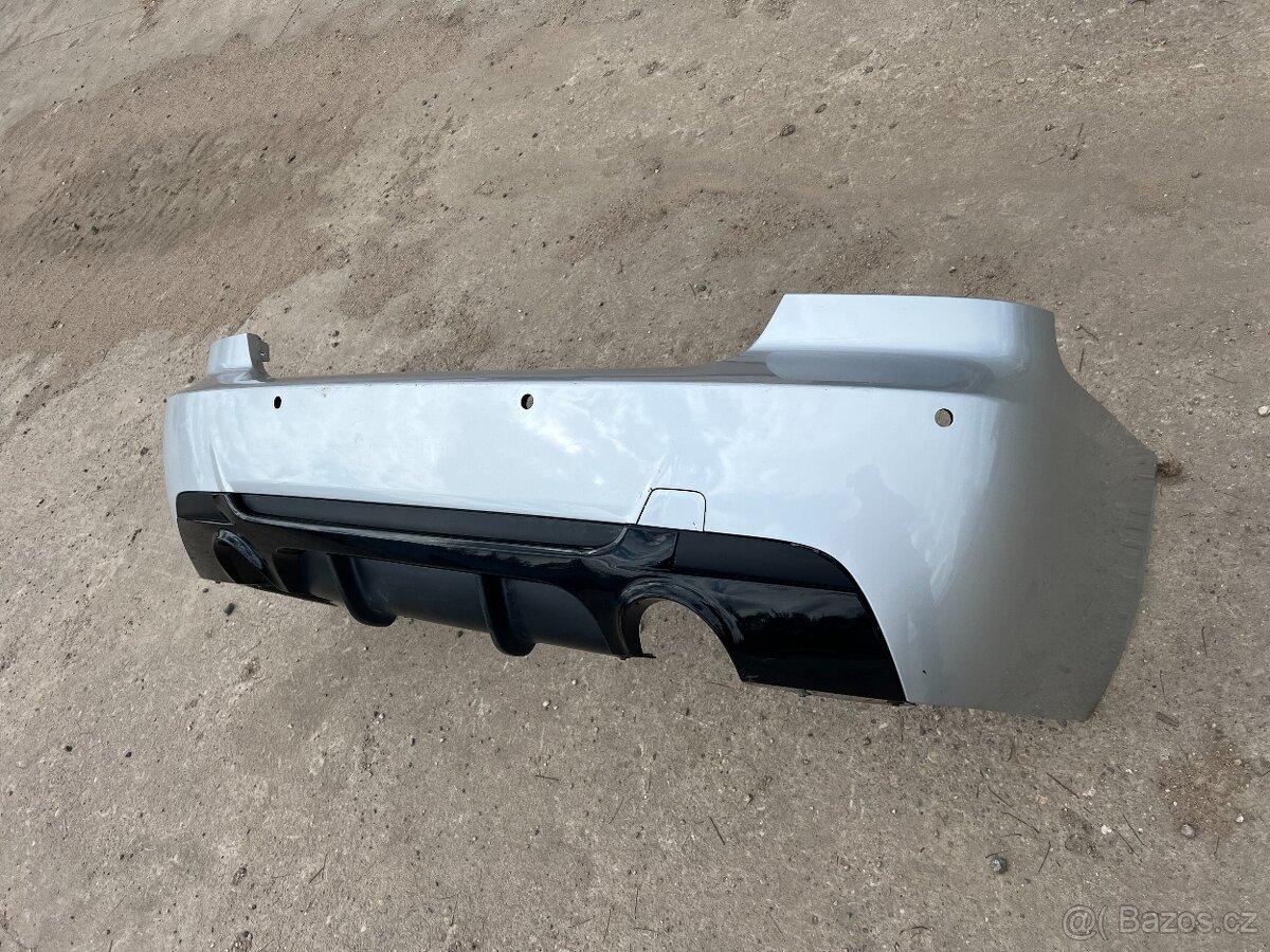 BMW E92/E93 M-Packet zadní nárazník - 8