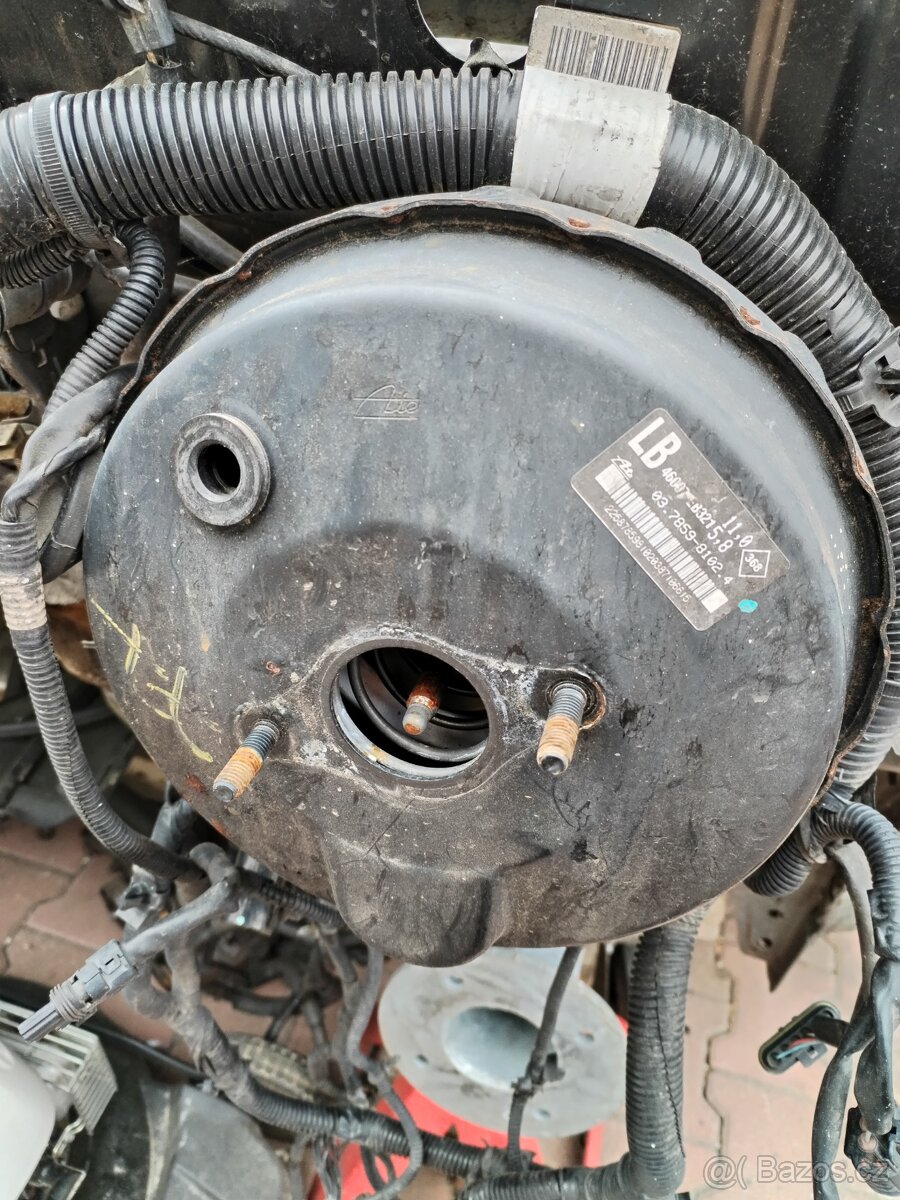 Nissan Navara D40 - 8