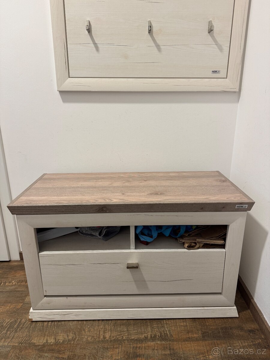Sestava botník s lavici a šatní panel - 8