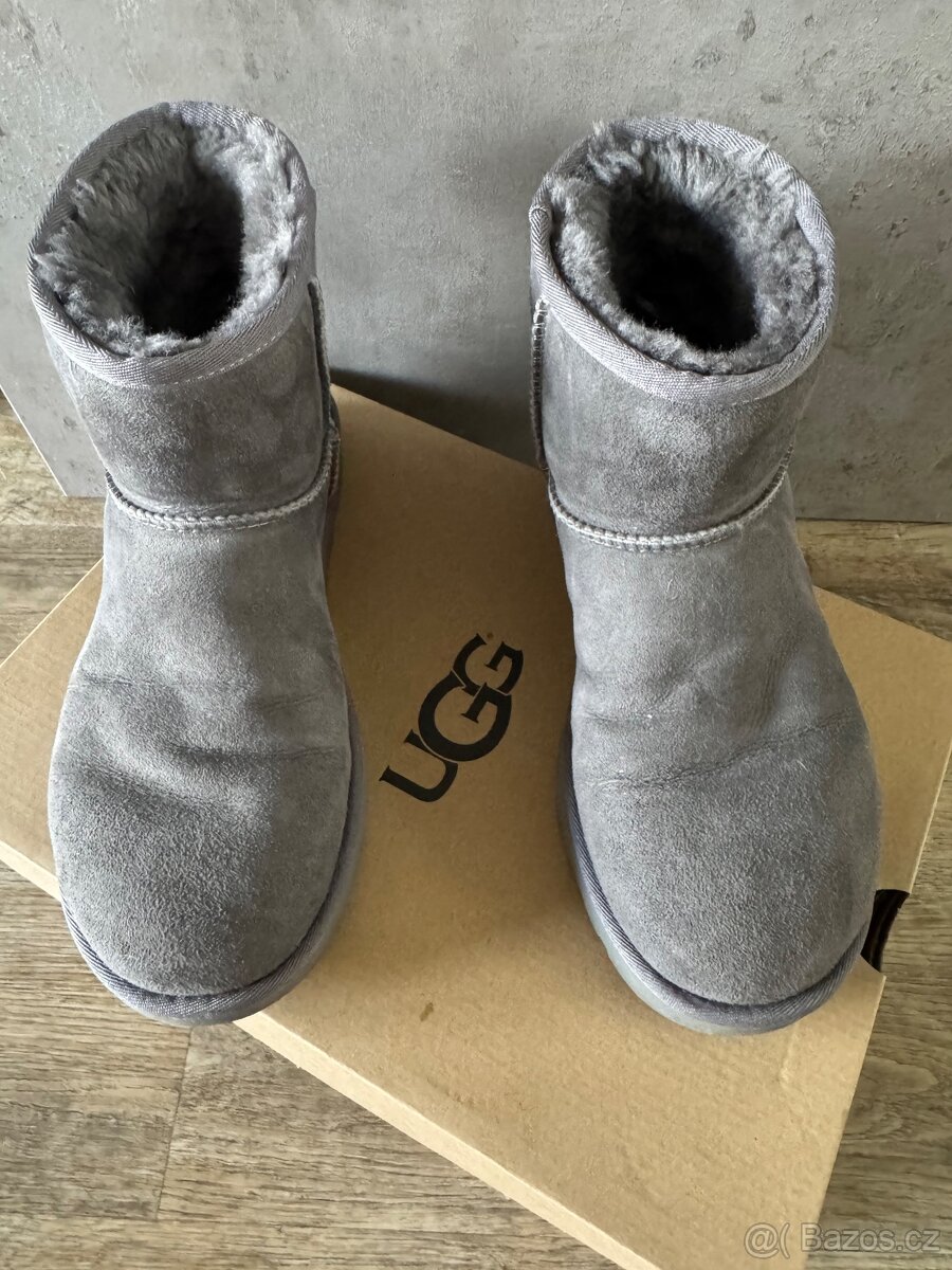 Šedé válenky UGG - 8