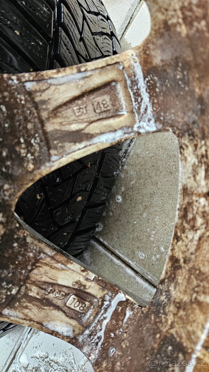 102. sada zimní kola 205/55 r16 5x108 Ford - 8
