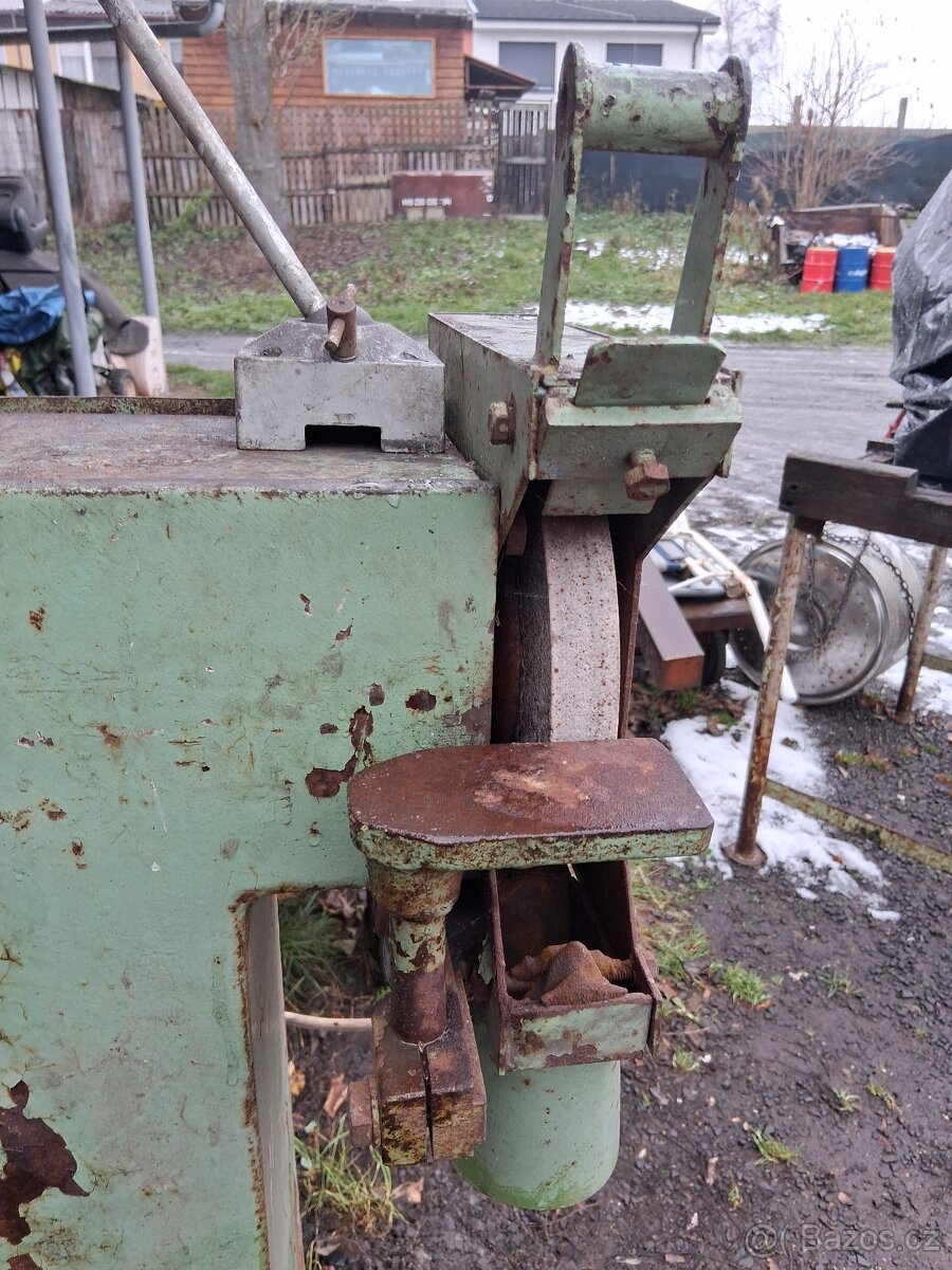 Stojanová bruska - 8