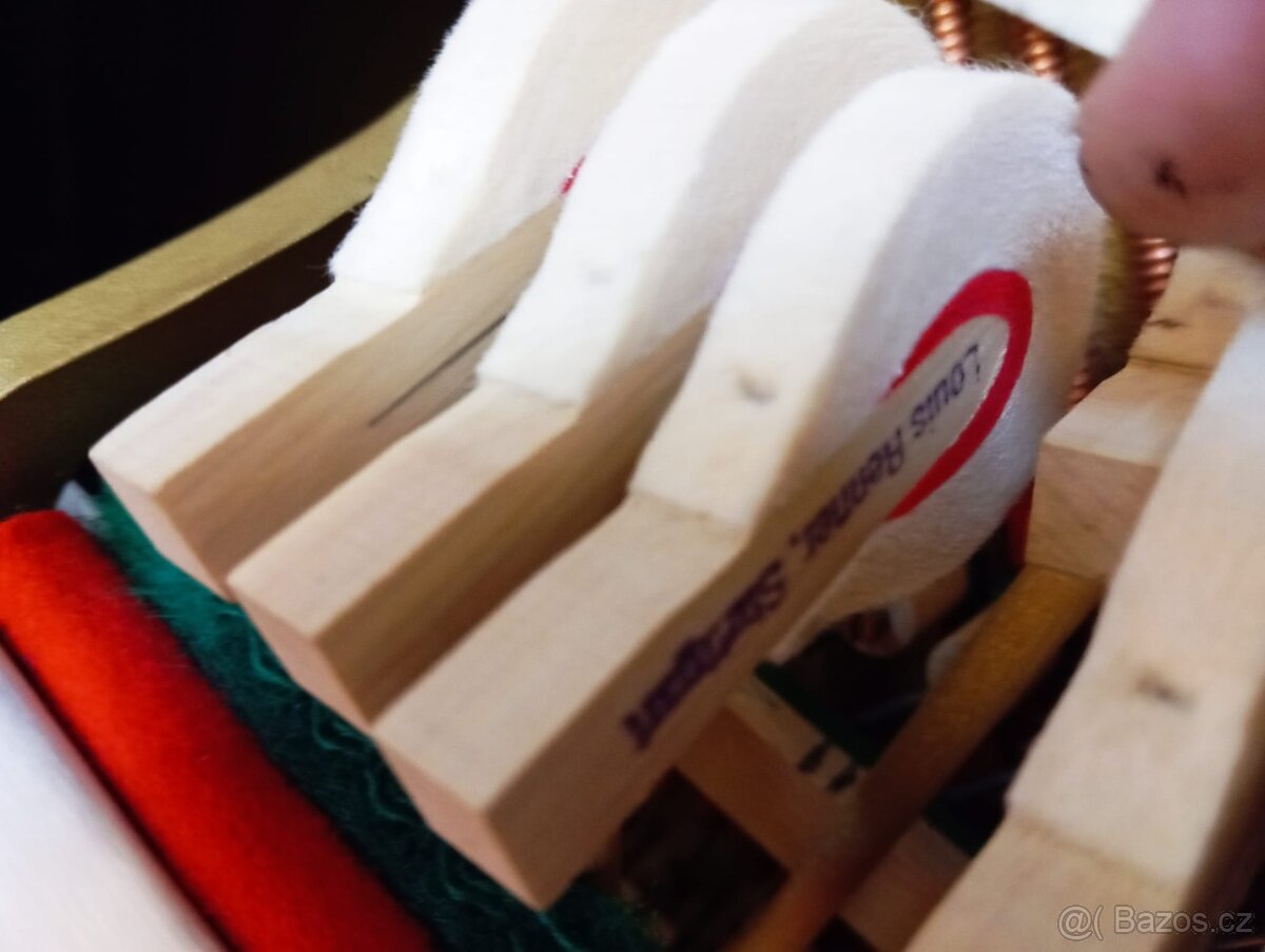 Nordiska piano -Dovoz zdarma i na Štědrý den 24.12. - 8