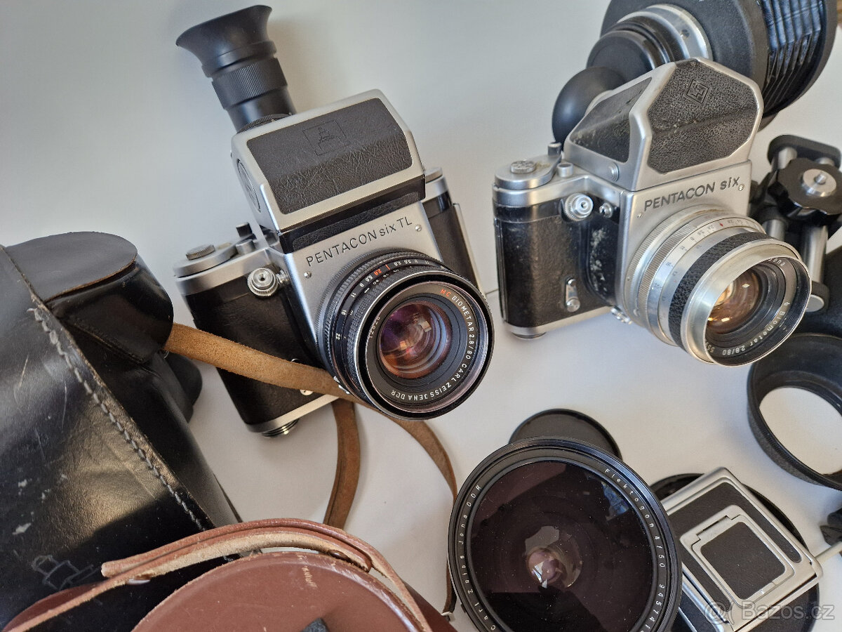 Starý fotoaparát Pentacon Six TL + příslušenství - 8