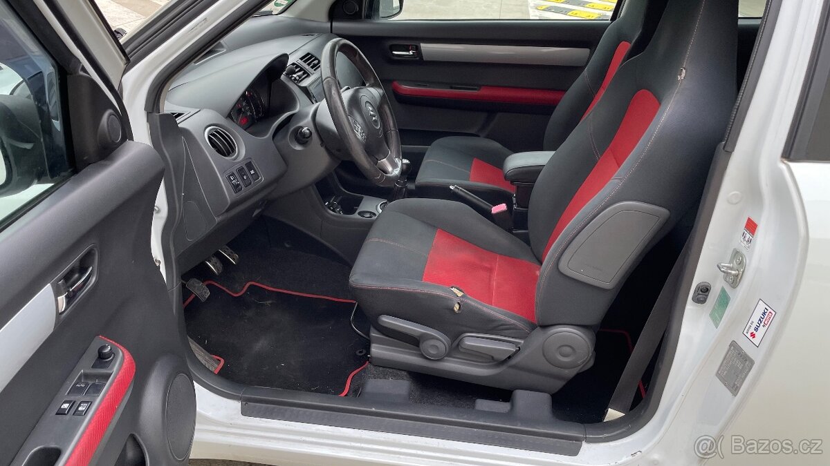 SUZUKI SWIFT 1.6i SPORT NAVIGACE - 8