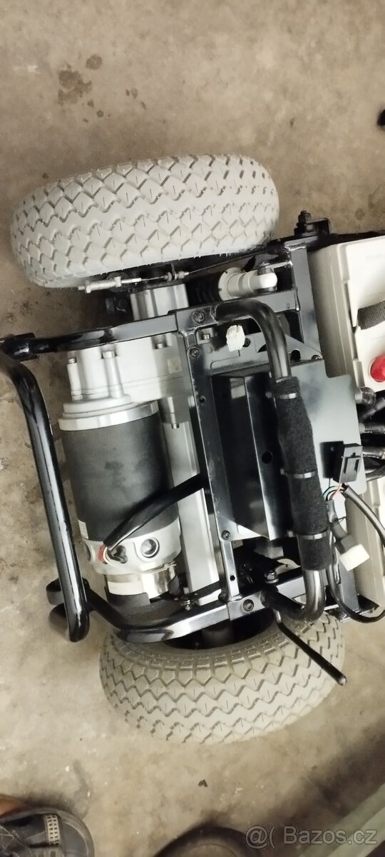 Elektricka tříkolka - 8