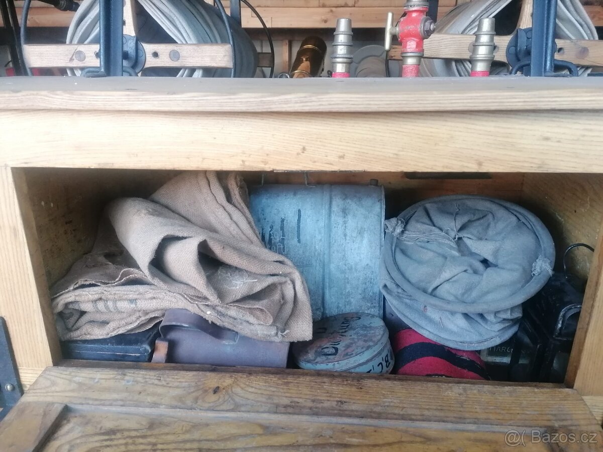 Motorová hasičská stříkačka - 8