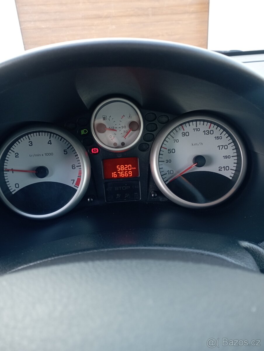Peugeot 206+ - 8