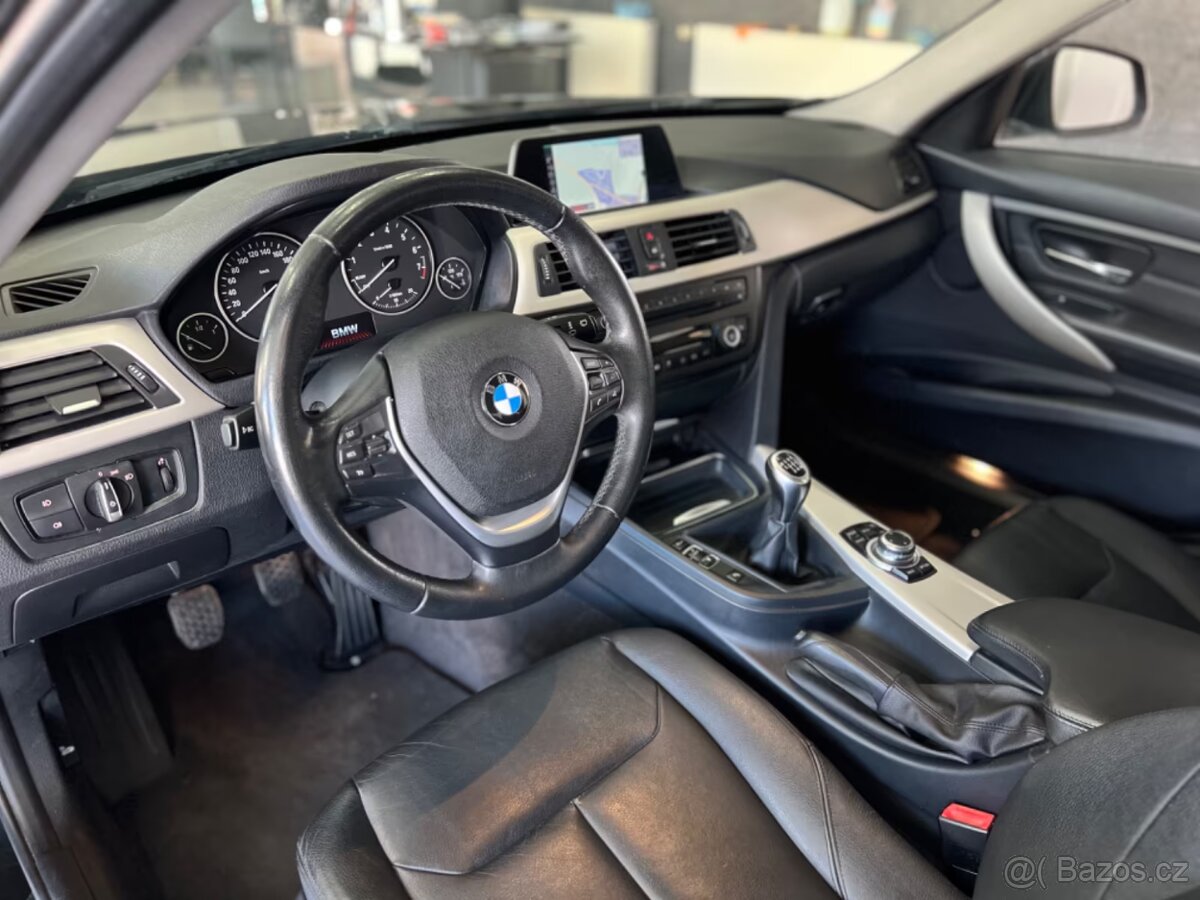 BMW 335i, 225 kW, manuál, r.v. 2013 – top stav - 8