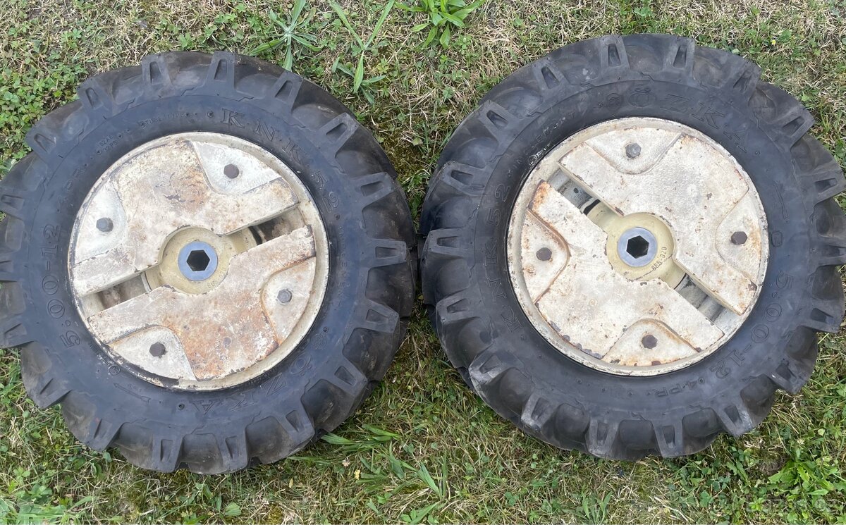 Vari kola - nové pneu (18/25) - 8