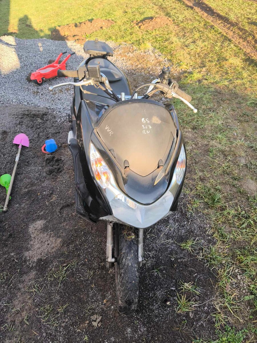 Honda pcx 125 r.v 2010-2014 - 8