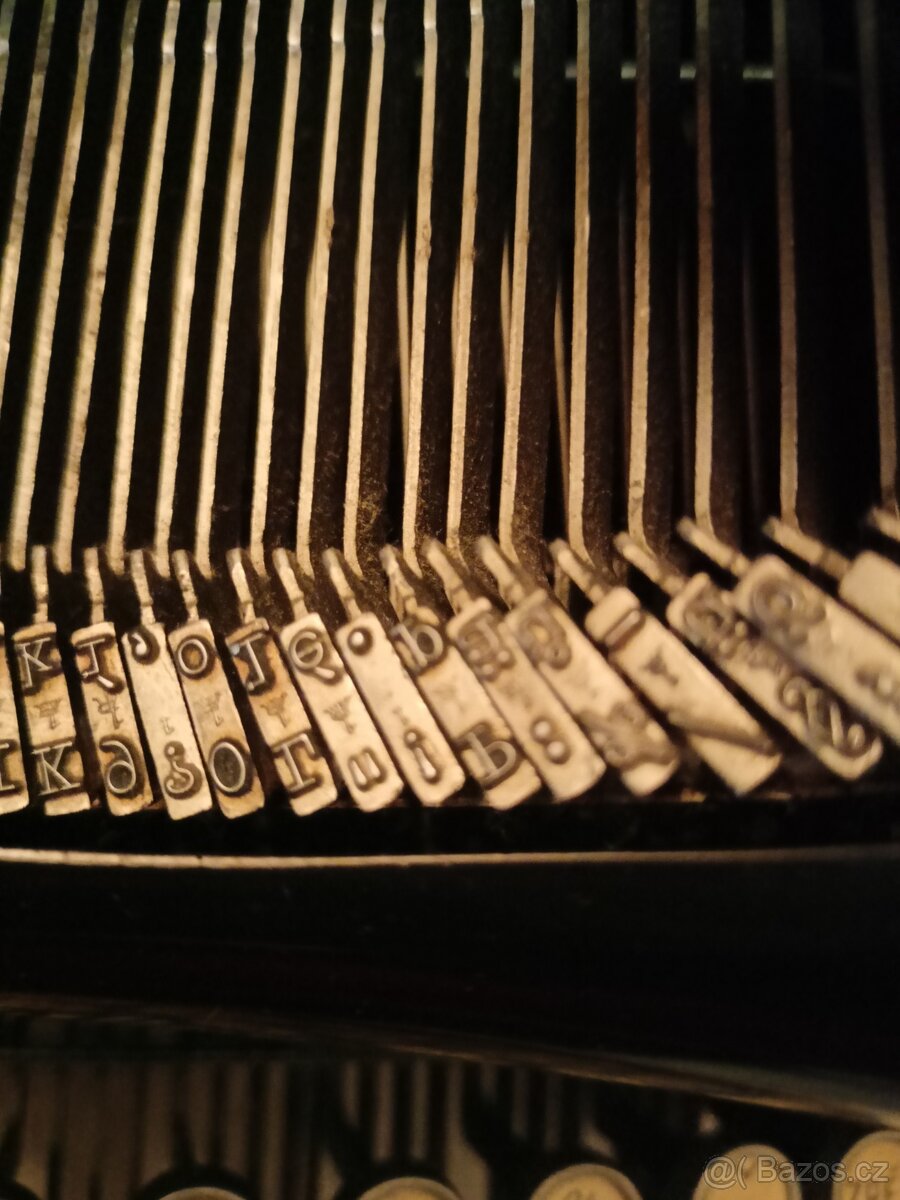 Psací stroj - 8
