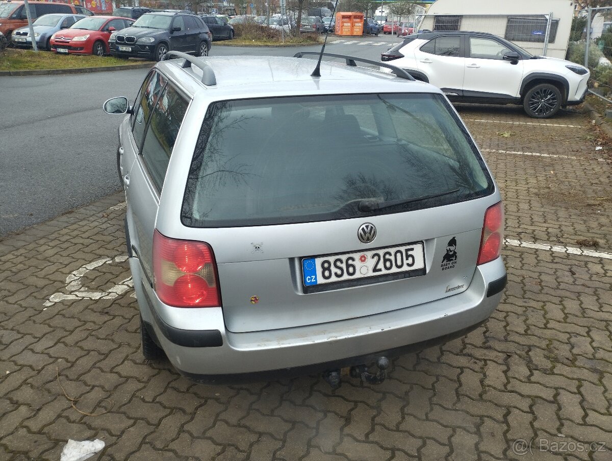 VW Passat 1,9 TDI combi - 8