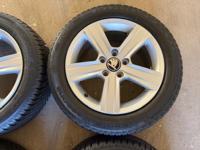 Alu kola 5x112 r16 celoroční pneu 6mm - 8