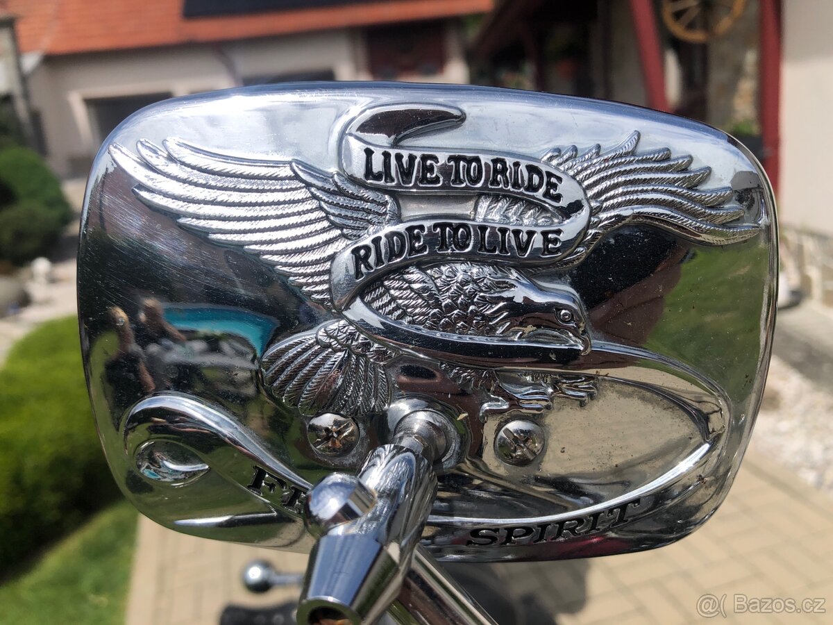 Suzuki Intruder VS400 - 8