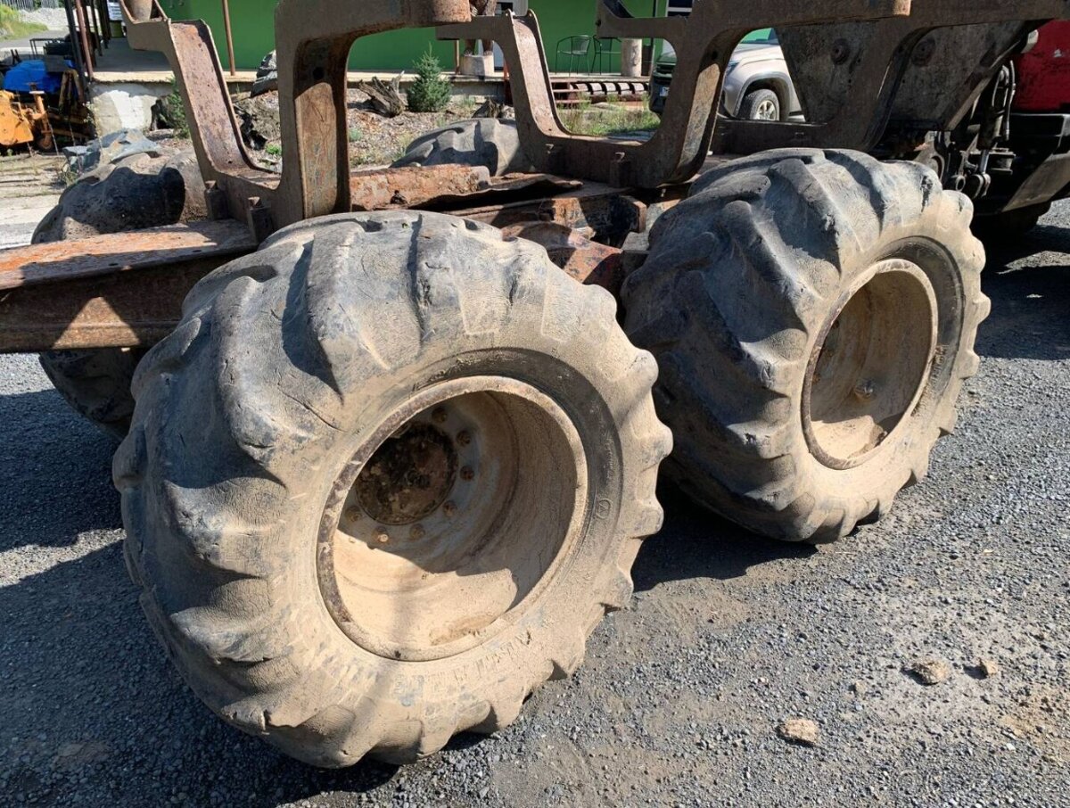 Vyvážečka VALMET 840.3. - 8