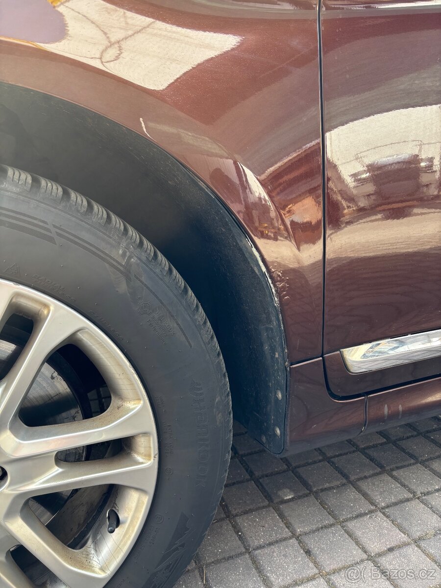 Volvo XC60 D4 2.4D AWD - 8