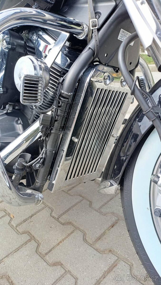 Yamaha XVS 1300 Midnight Star - 8
