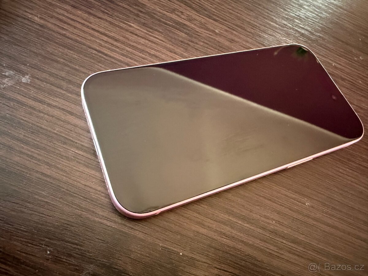 IPhone 15 128gb - 8