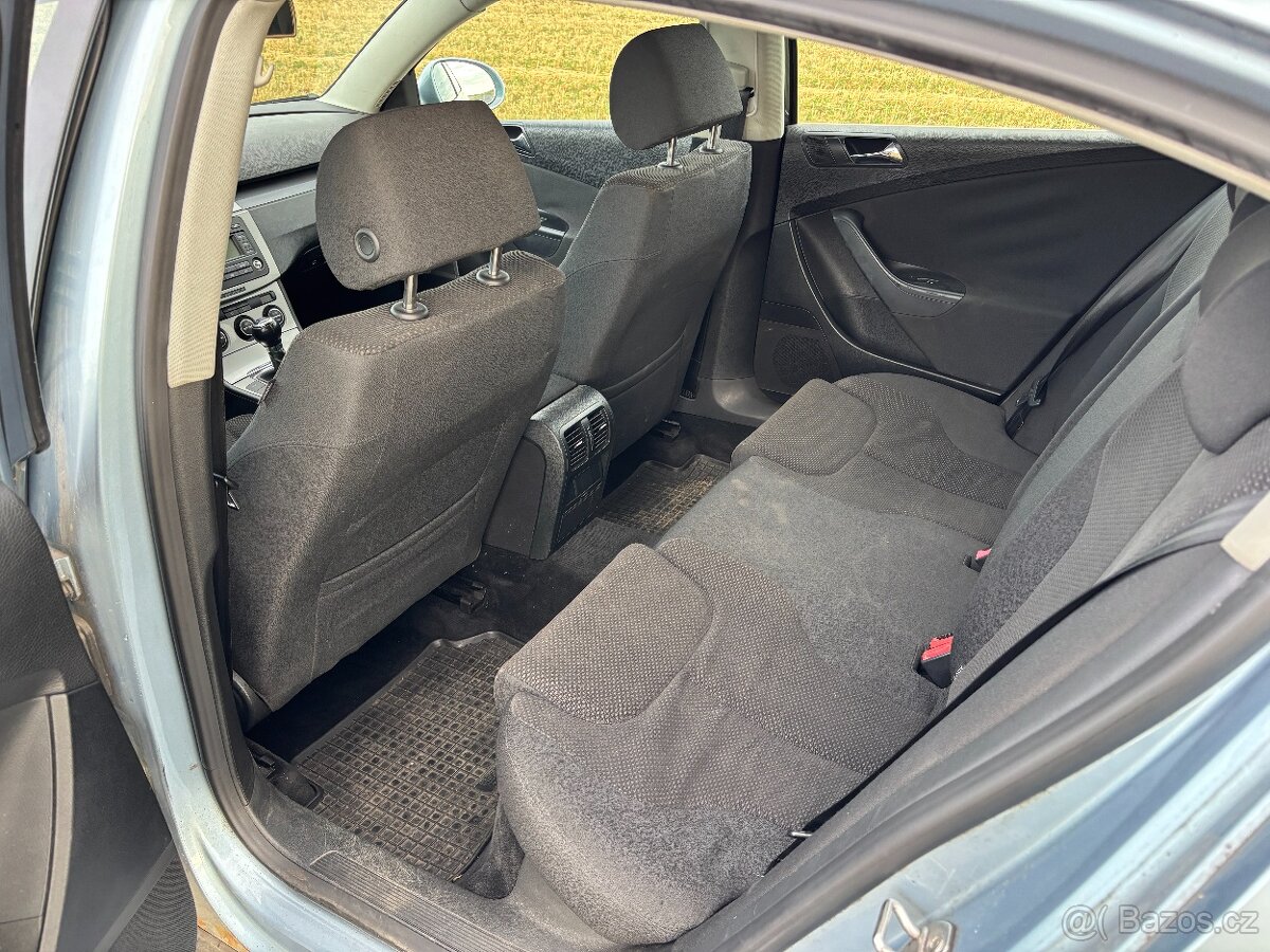 Volkswagen Passat B6; 2.0 TDI - 8