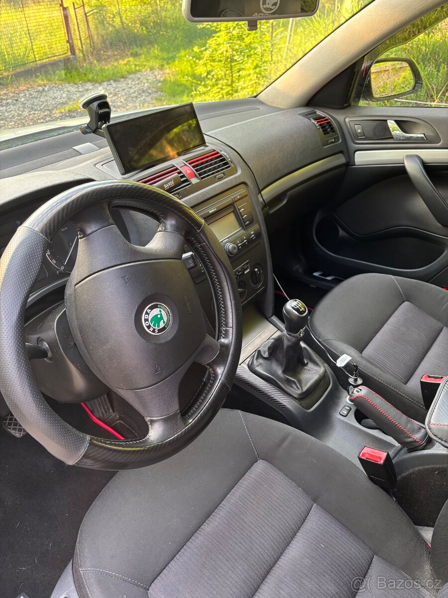 Škoda Octavia 2 1.9tdi - 8