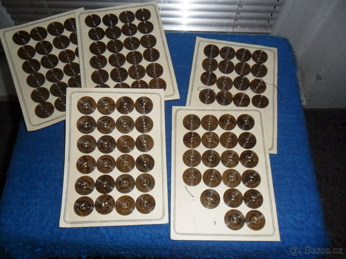 knoflíky LEVNĚ - 8