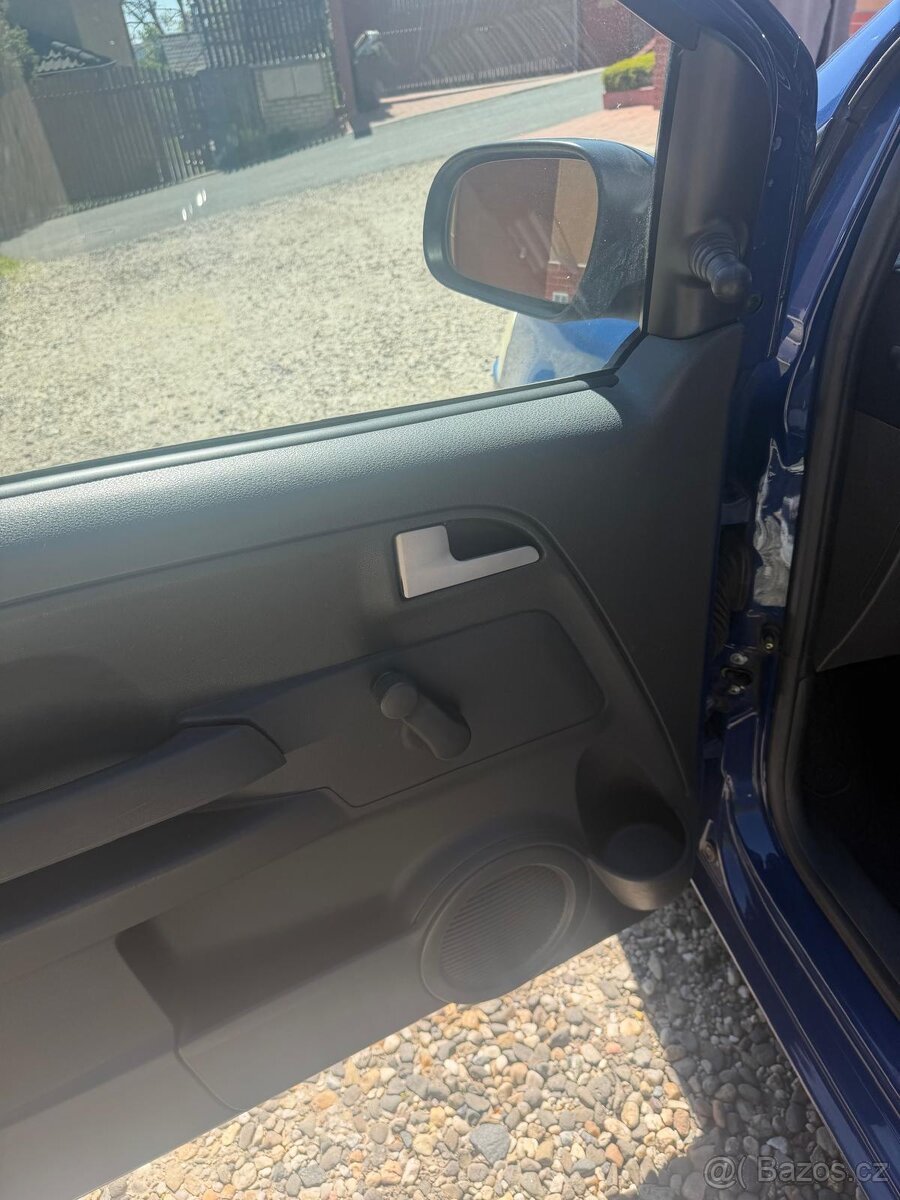 Volkswagen Fox 1.2 - 8