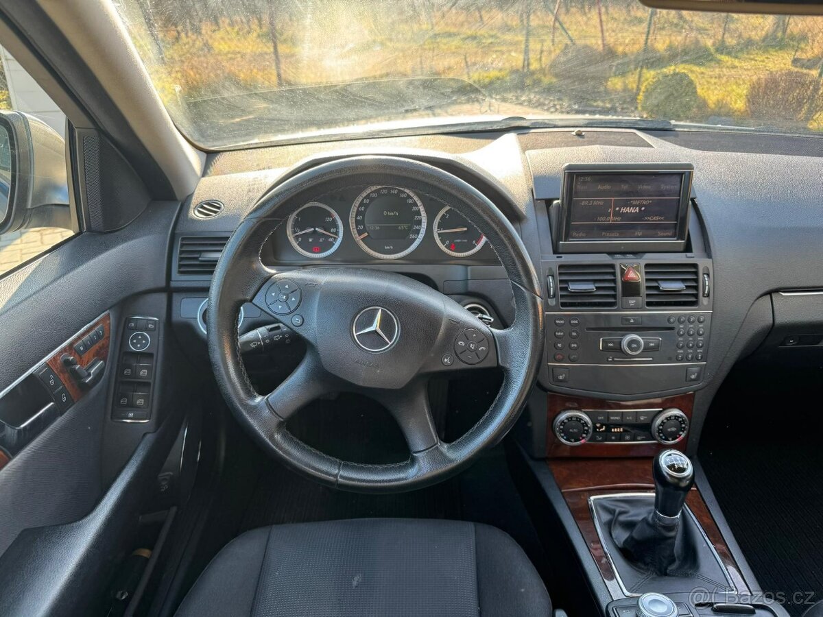 2008 Mercedes-Benz w204 - 8