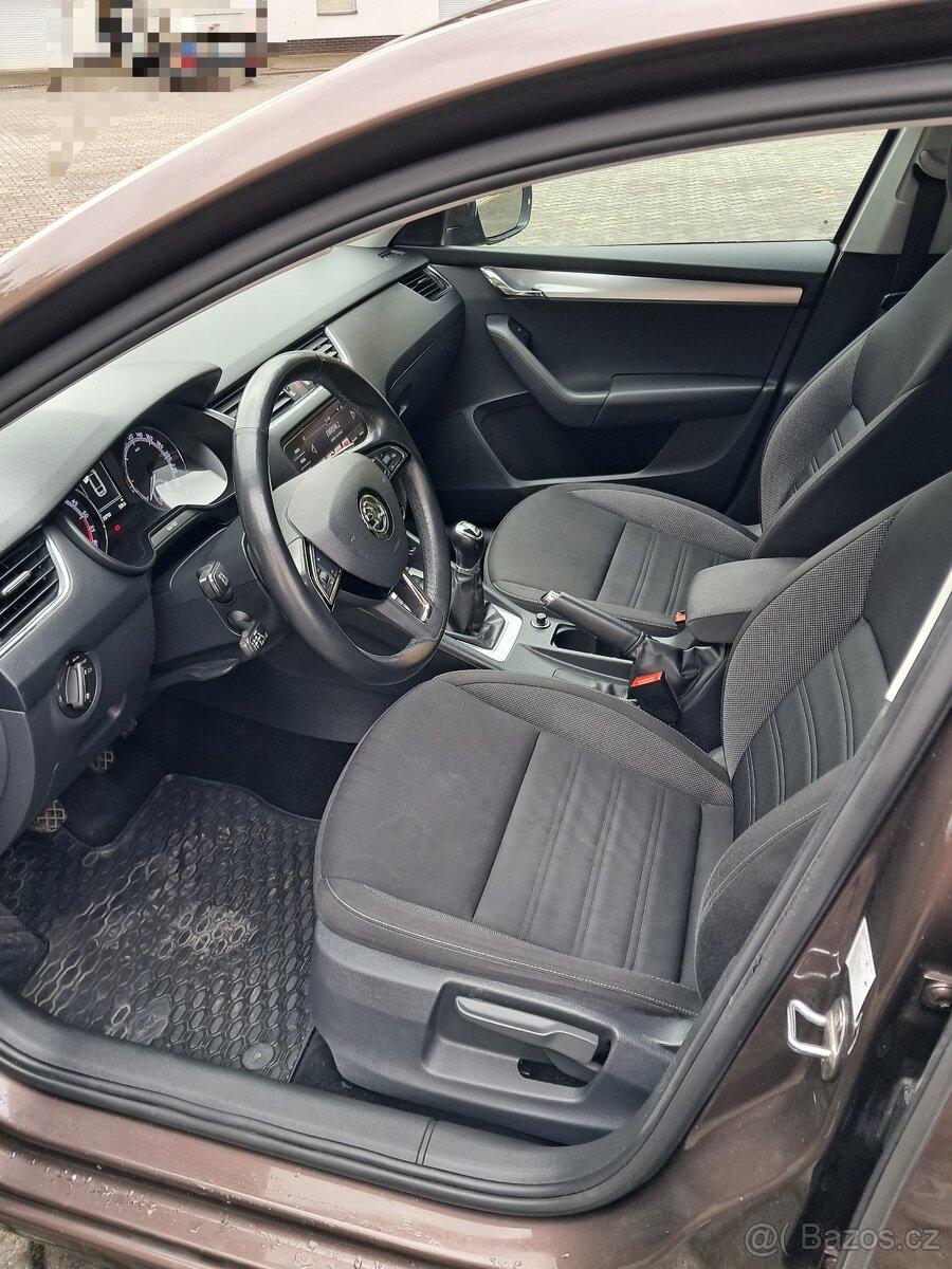 Škoda octavia 2.0 tdi 110kw 4x4 - 8