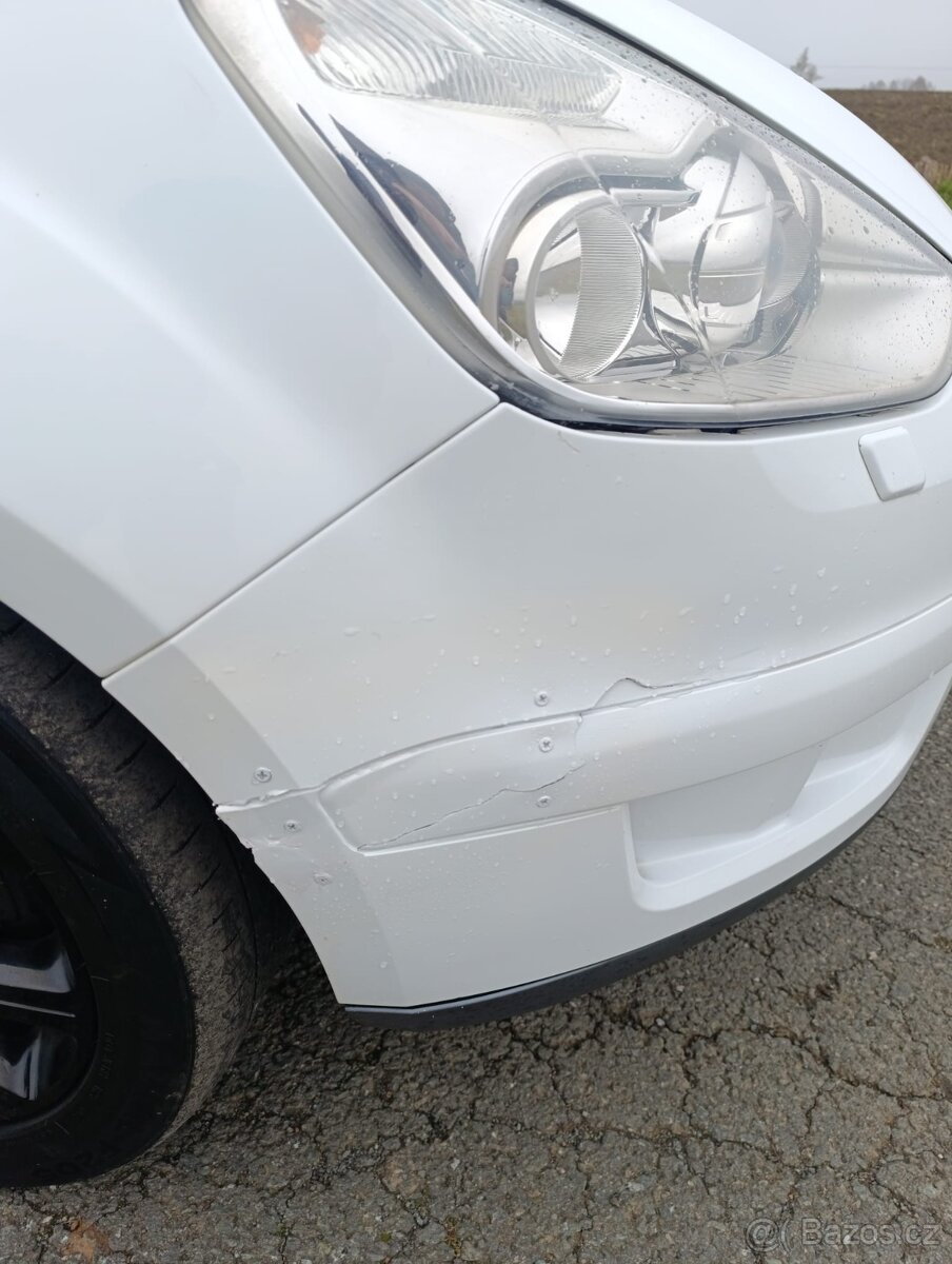 Ford S-Max 2.5i TURBO / 162KW / VÝHŘEV / KLIMA / SERVIS / - 8