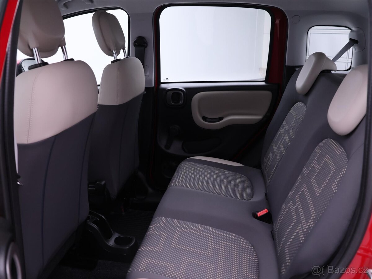 Fiat Panda 0,9 63kW Trekking 1.Maj Serv.k. (2013) - 8