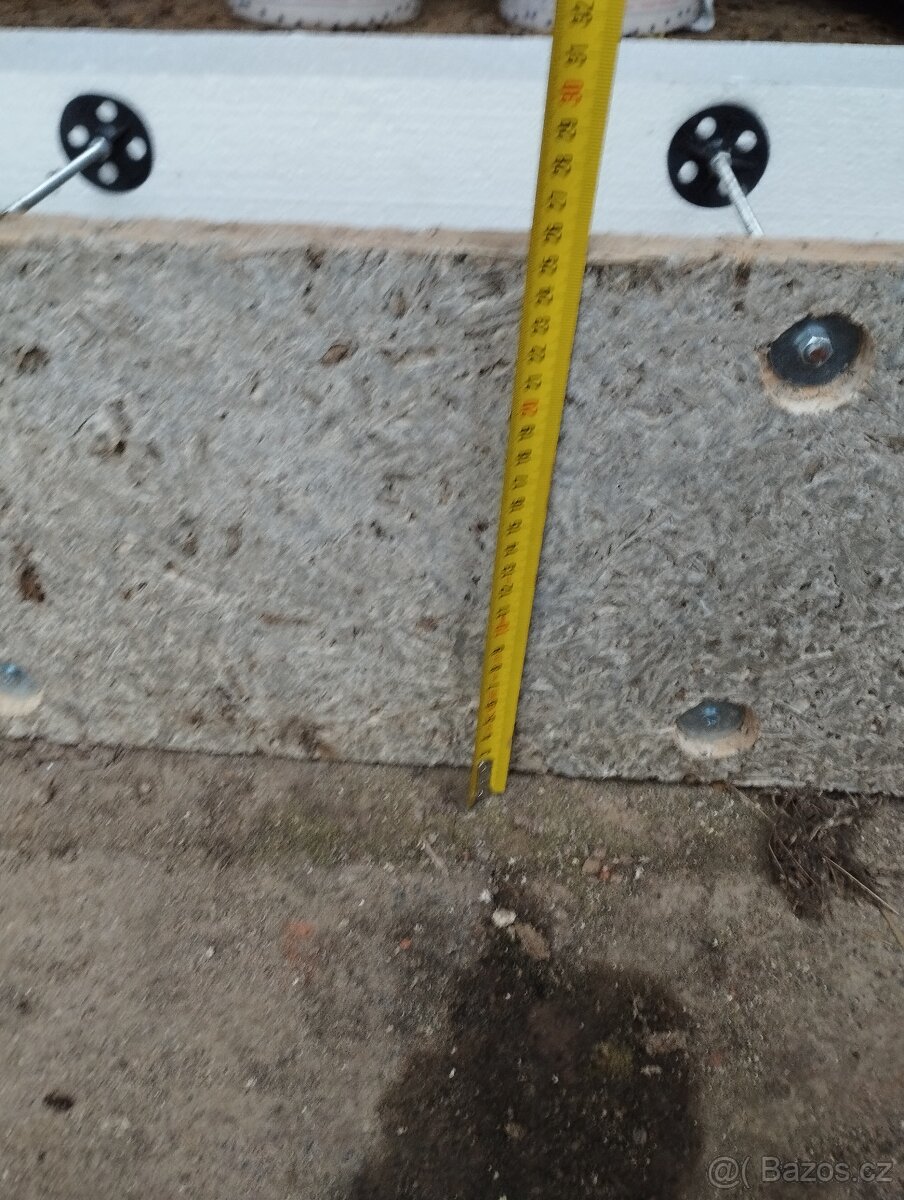 Věncovky štěpkocementová s polystyrenem 23ks - 8