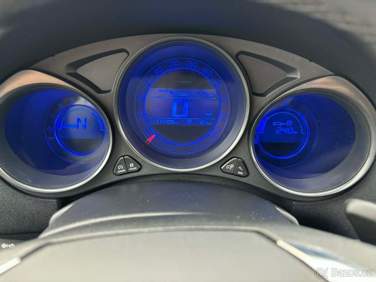 Citroën C4 1.6 HDi 110k Exclusive Start/Stop - 8