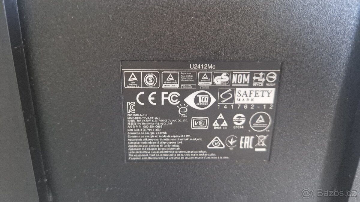 Monitor Dell UltraSharp U2412Mc 24 palců - 8