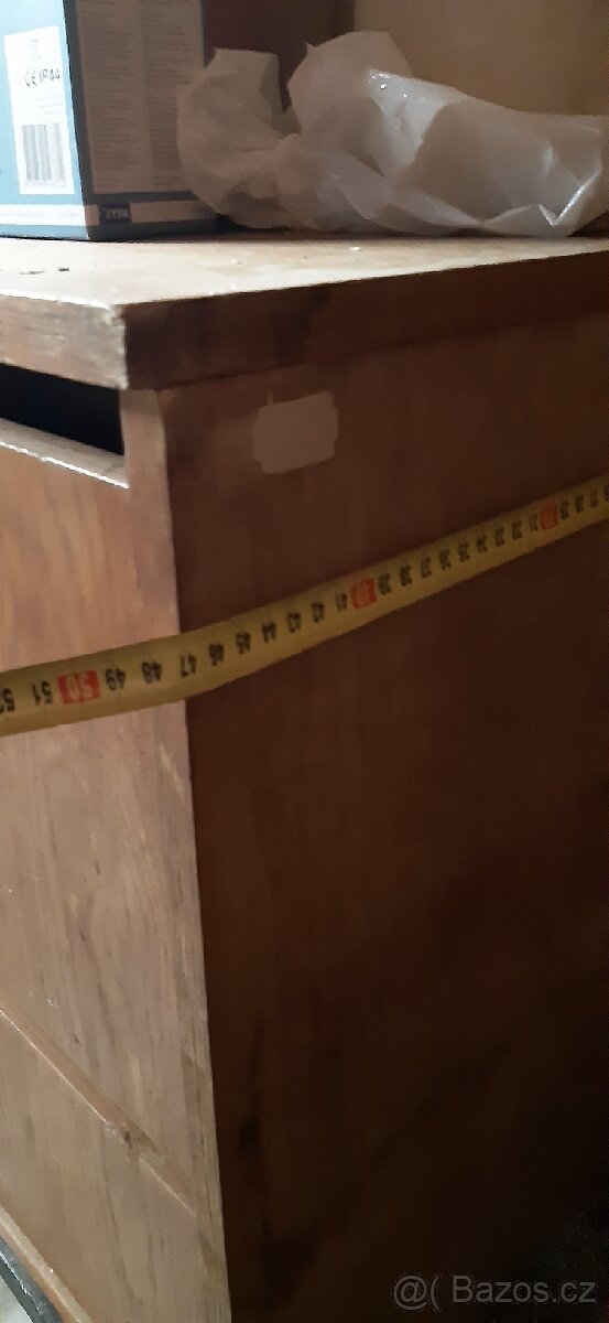 Starý Peřiňák, botníky, skříňka-šuplíky, stoleček, truhla - 8