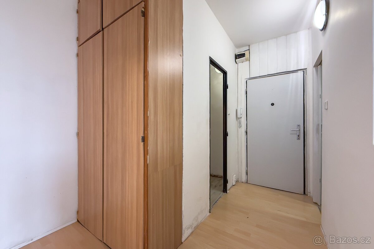 Prodej, byt, 2+1, 67 m², osobní vlastnictví, Chomutov, Bezru - 8