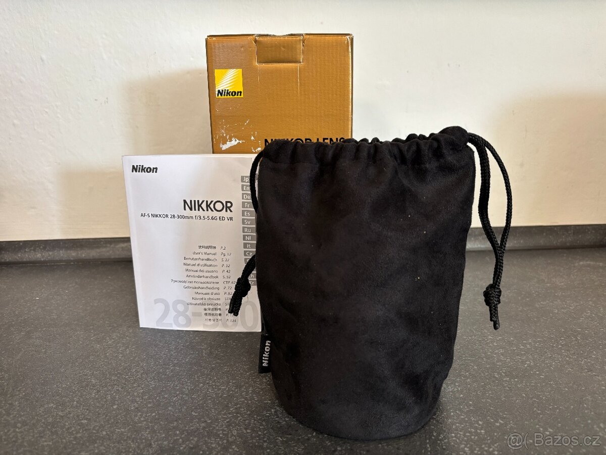 Nikon AF-S NIKKOR 28–300mm f/3.5–5.6G ED VR - 8