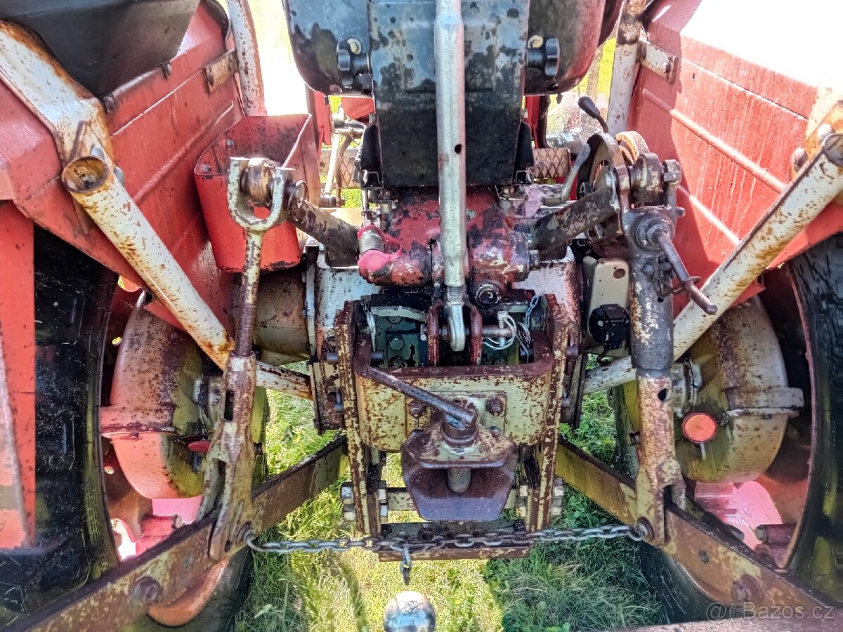 Zetor 4712, platné doklady, nové gumy, zachovalý - 8